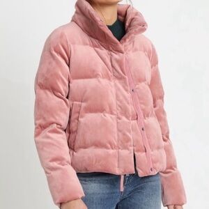 Abercrombie & Fitch blush pink velvet puffer coat medium